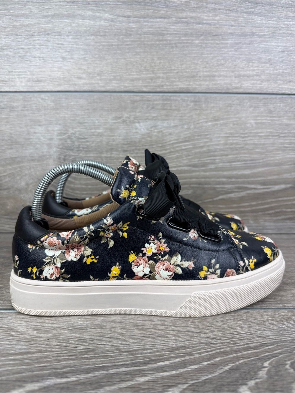 Caslon Black Leather Botanical Print Women’s Sz 8M 57963 Ribbon Platform Sneaker